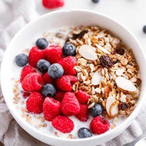 Yoghurt & Fruit